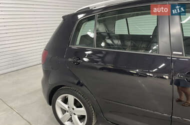 Хэтчбек Volkswagen Golf Plus 2011 в 