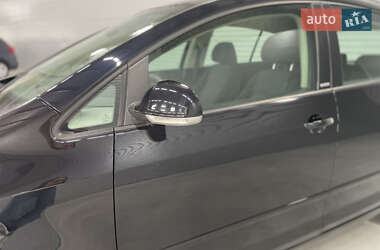 Хэтчбек Volkswagen Golf Plus 2011 в 