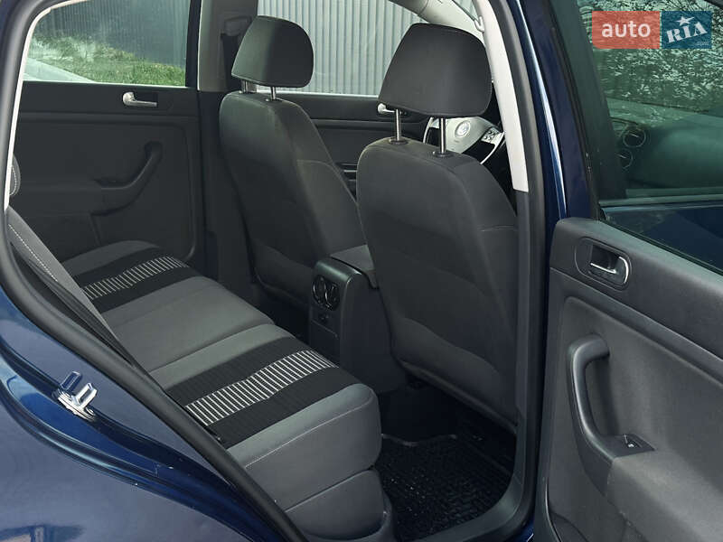 Хэтчбек Volkswagen Golf Plus 2008 в Львове фото 46 Хэтчбек Volkswagen Golf Plus 2008 в Львове