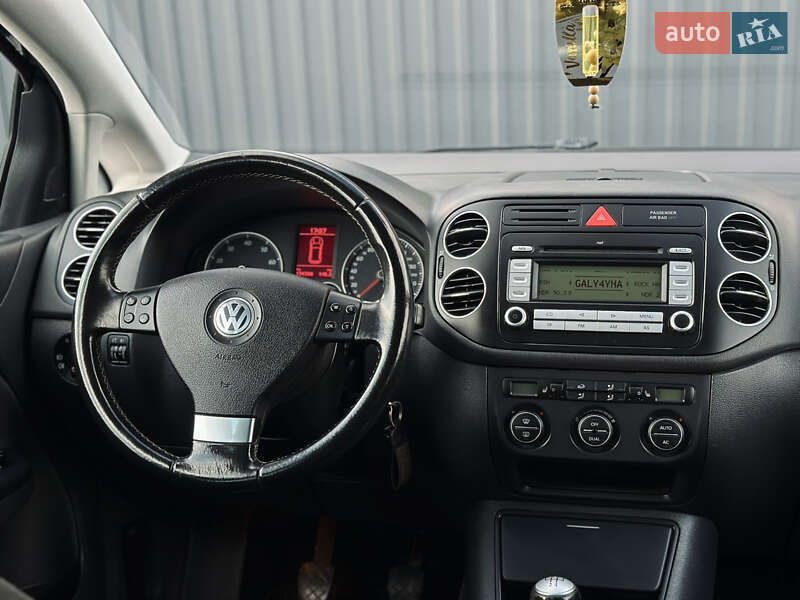 Хэтчбек Volkswagen Golf Plus 2008 в Львове фото 55 Хэтчбек Volkswagen Golf Plus 2008 в Львове