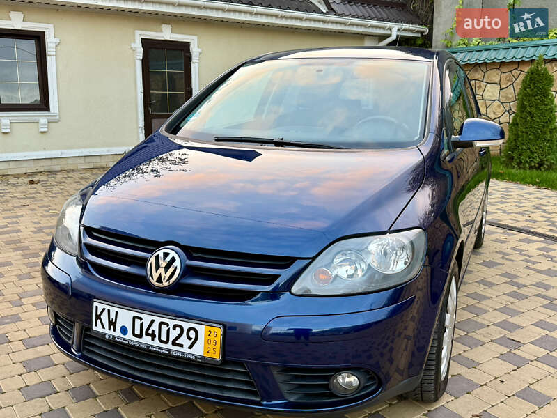 Хэтчбек Volkswagen Golf Plus 2007 в Могилев-Подольске фото 21 Хэтчбек Volkswagen Golf Plus 2007 в Могилев-Подольске