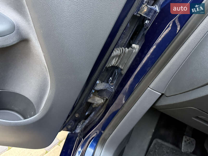 Хэтчбек Volkswagen Golf Plus 2007 в Могилев-Подольске фото 100 Хэтчбек Volkswagen Golf Plus 2007 в Могилев-Подольске