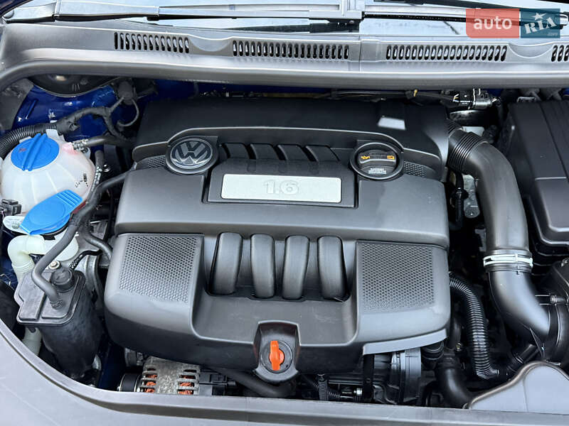 Хэтчбек Volkswagen Golf Plus 2007 в Могилев-Подольске фото 111 Хэтчбек Volkswagen Golf Plus 2007 в Могилев-Подольске