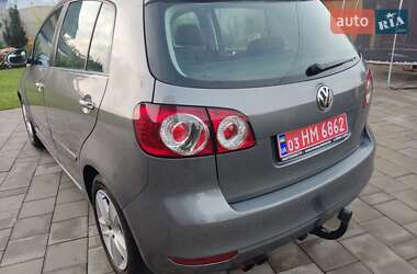 Хэтчбек Volkswagen Golf Plus 2010 в 
