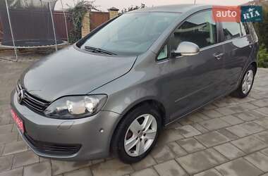 Хэтчбек Volkswagen Golf Plus 2010 в 