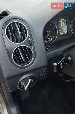 Хэтчбек Volkswagen Golf Plus 2010 в 