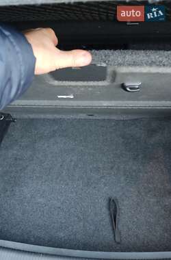 Хэтчбек Volkswagen Golf Plus 2010 в 
