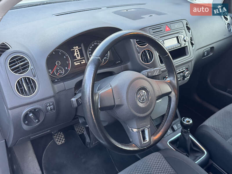 Хэтчбек Volkswagen Golf Plus 2009 в Полтаве