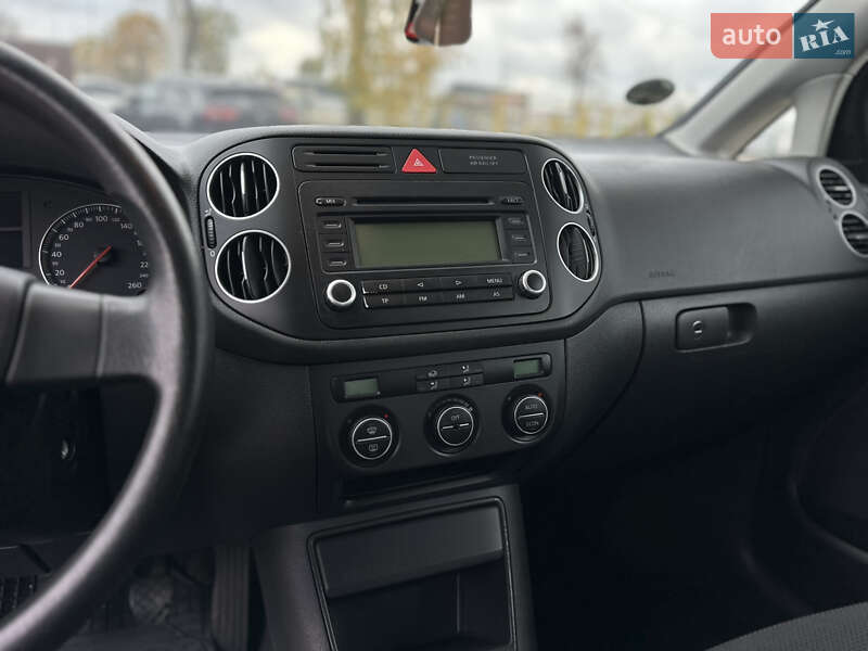 Хэтчбек Volkswagen Golf Plus 2005 в Виннице