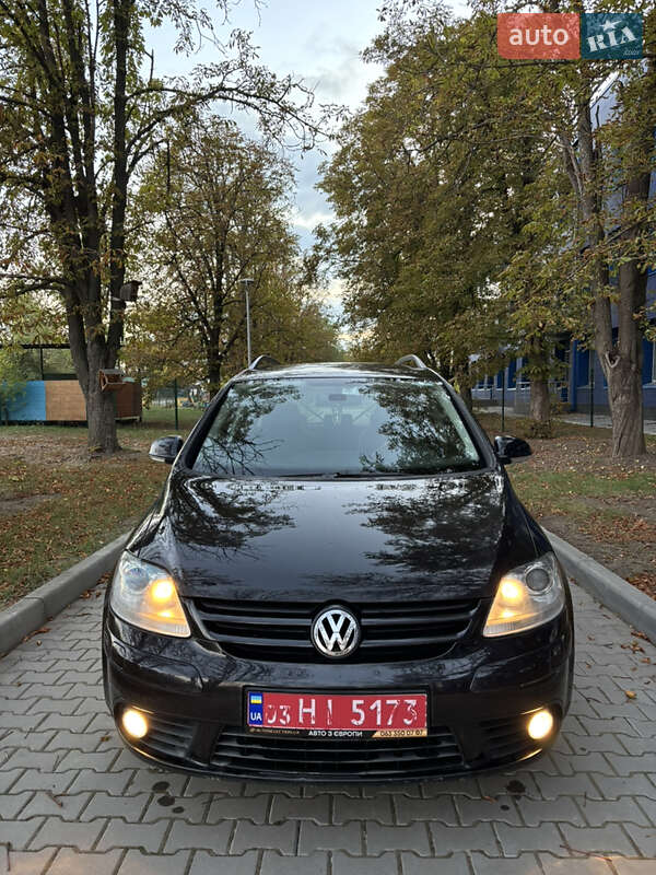Хэтчбек Volkswagen Golf Plus 2007 в Никополе