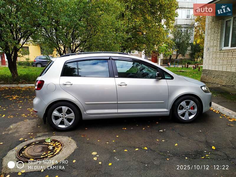 Хэтчбек Volkswagen Golf Plus 2011 в Гайсине