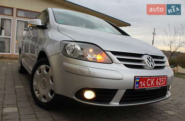 Хетчбек Volkswagen Golf Plus 2008 в  фото 12 Хетчбек Volkswagen Golf Plus 2008 в