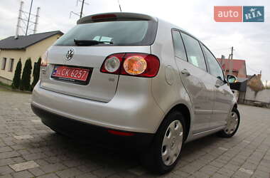 Хетчбек Volkswagen Golf Plus 2008 в  фото 24 Хетчбек Volkswagen Golf Plus 2008 в