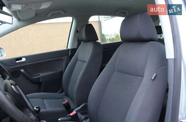 Хетчбек Volkswagen Golf Plus 2008 в  фото 57 Хетчбек Volkswagen Golf Plus 2008 в