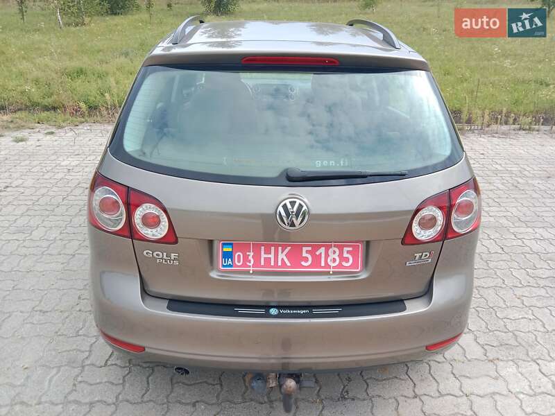 Хэтчбек Volkswagen Golf Plus 2012 в Нововолынске фото 8 Хэтчбек Volkswagen Golf Plus 2012 в Нововолынске
