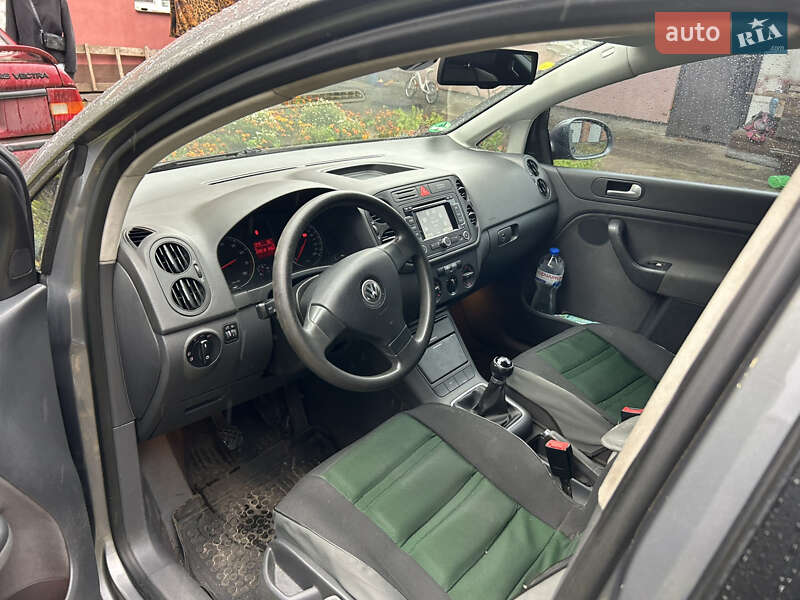 Хэтчбек Volkswagen Golf Plus 2005 в Киеве фото 13 Хэтчбек Volkswagen Golf Plus 2005 в Киеве