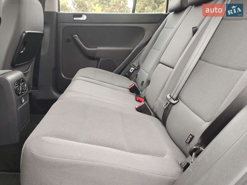 Хэтчбек Volkswagen Golf Plus 2009 в Киеве фото 17 Хэтчбек Volkswagen Golf Plus 2009 в Киеве