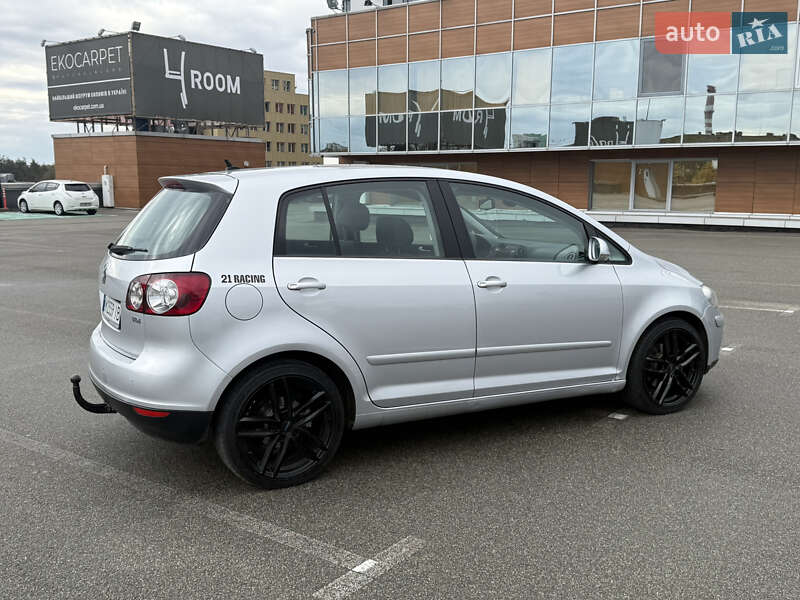 Хэтчбек Volkswagen Golf Plus 2006 в Киеве
