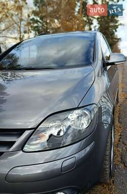 Хэтчбек Volkswagen Golf Plus 2008 в 