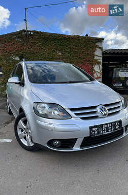 Хэтчбек Volkswagen Golf Plus 2008 в 