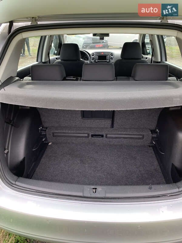 Хэтчбек Volkswagen Golf Plus 2010 в Луцке