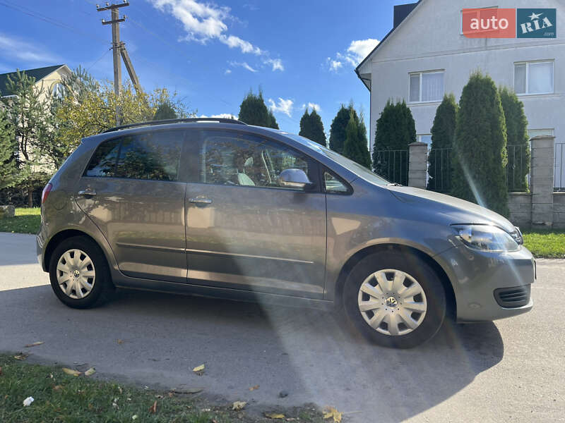 Хетчбек Volkswagen Golf Plus 2011 в Луцьку фото 16 Хетчбек Volkswagen Golf Plus 2011 в Луцьку