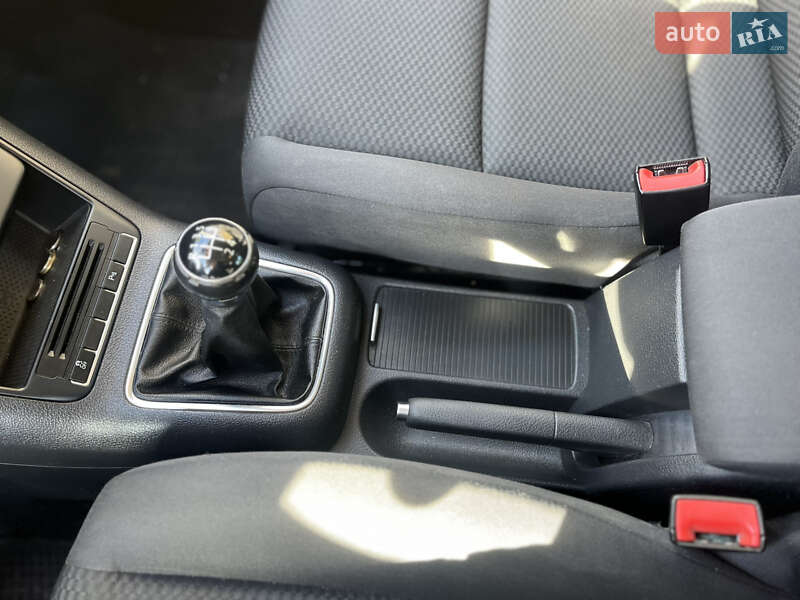 Хетчбек Volkswagen Golf Plus 2011 в Луцьку фото 33 Хетчбек Volkswagen Golf Plus 2011 в Луцьку