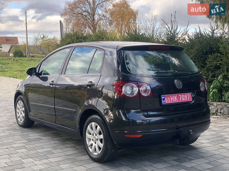Хетчбек Volkswagen Golf Plus 2005 в Старокостянтинові