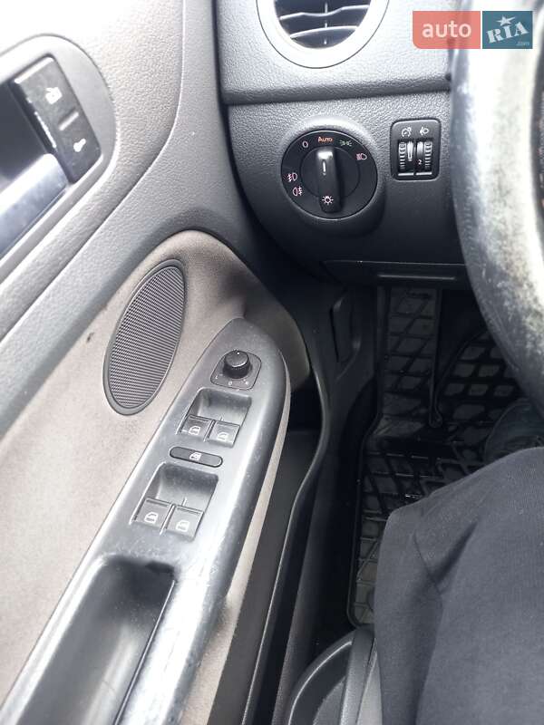 Хэтчбек Volkswagen Golf Plus 2006 в Тернополе