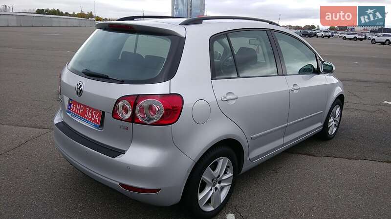 Хэтчбек Volkswagen Golf Plus 2010 в Киеве фото 5 Хэтчбек Volkswagen Golf Plus 2010 в Киеве