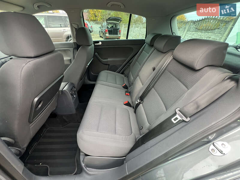 Хэтчбек Volkswagen Golf Plus 2007 в Коломые фото 26 Хэтчбек Volkswagen Golf Plus 2007 в Коломые