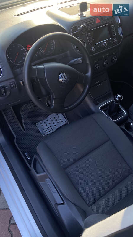Хэтчбек Volkswagen Golf Plus 2006 в Киеве