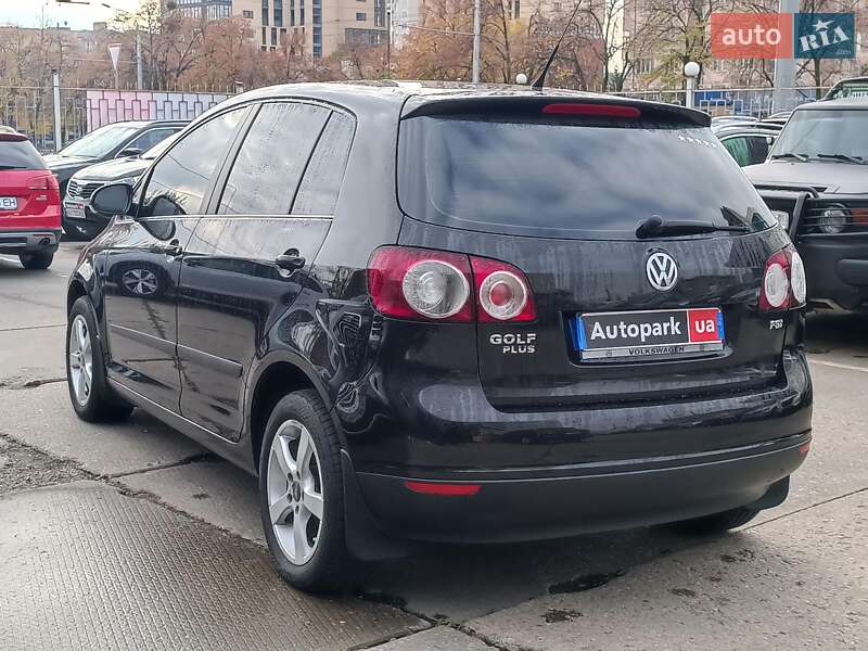Хэтчбек Volkswagen Golf Plus 2006 в Харькове
