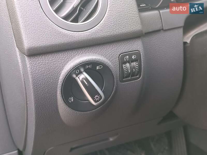 Хэтчбек Volkswagen Golf Plus 2006 в Харькове