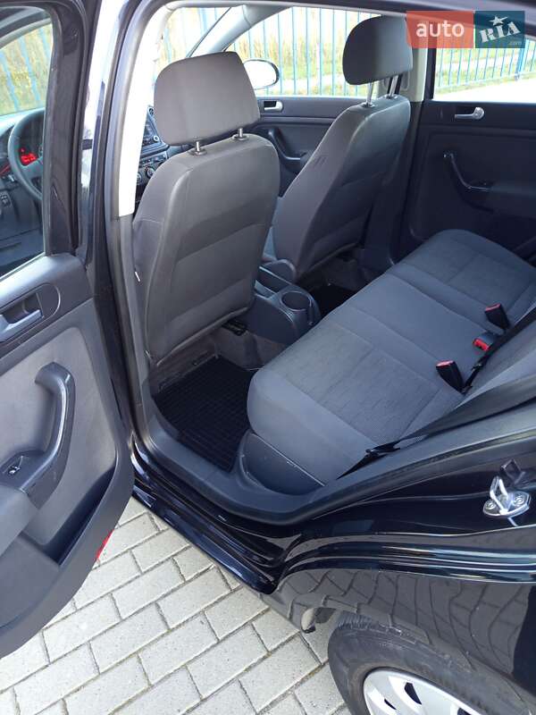 Хэтчбек Volkswagen Golf Plus 2005 в Дрогобыче фото 40 Хэтчбек Volkswagen Golf Plus 2005 в Дрогобыче