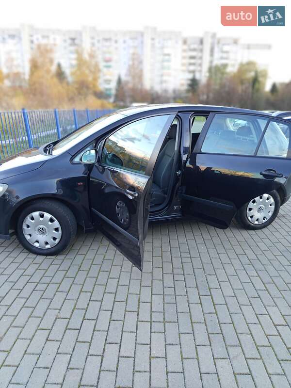 Хэтчбек Volkswagen Golf Plus 2005 в Дрогобыче фото 45 Хэтчбек Volkswagen Golf Plus 2005 в Дрогобыче