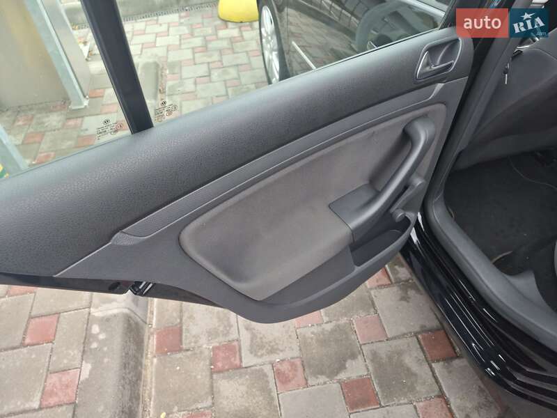 Хэтчбек Volkswagen Golf Plus 2008 в Запорожье фото 24 Хэтчбек Volkswagen Golf Plus 2008 в Запорожье