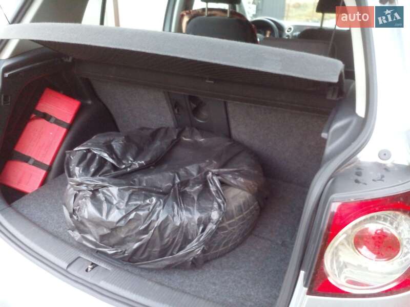 Хэтчбек Volkswagen Golf Plus 2009 в Ровно фото 7 Хэтчбек Volkswagen Golf Plus 2009 в Ровно