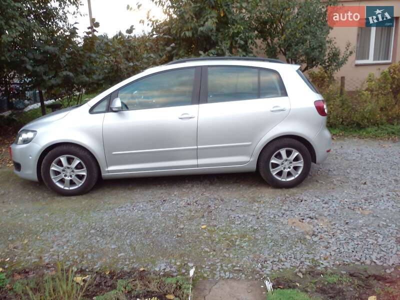 Хэтчбек Volkswagen Golf Plus 2009 в Ровно фото 9 Хэтчбек Volkswagen Golf Plus 2009 в Ровно