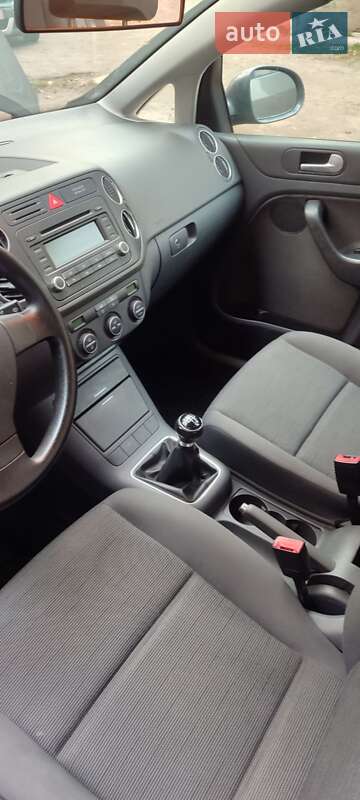 Хэтчбек Volkswagen Golf Plus 2005 в Луцке фото 8 Хэтчбек Volkswagen Golf Plus 2005 в Луцке