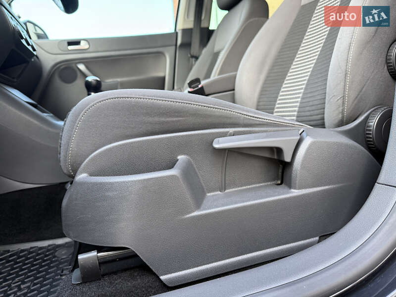 Хэтчбек Volkswagen Golf Plus 2008 в Коломые фото 25 Хэтчбек Volkswagen Golf Plus 2008 в Коломые