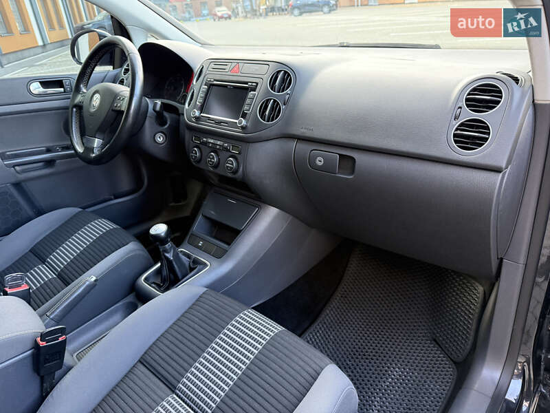 Хэтчбек Volkswagen Golf Plus 2008 в Коломые фото 30 Хэтчбек Volkswagen Golf Plus 2008 в Коломые