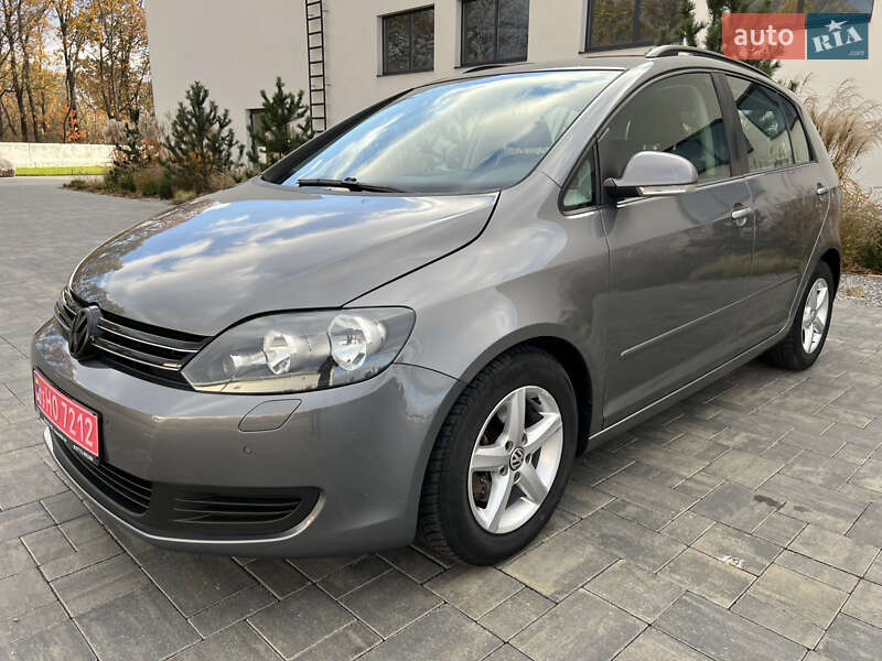 Хэтчбек Volkswagen Golf Plus 2009 в Луцке