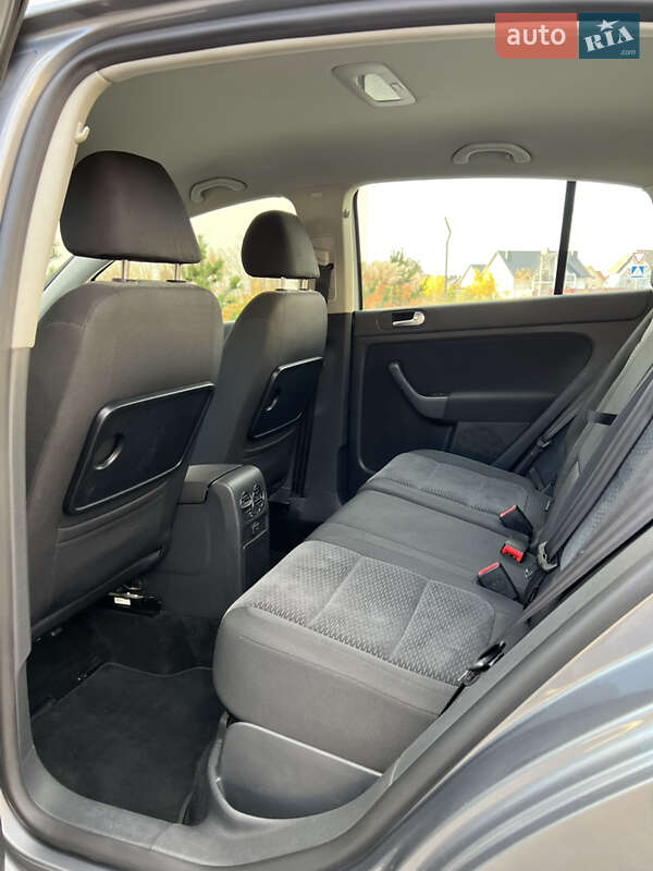 Хэтчбек Volkswagen Golf Plus 2009 в Луцке