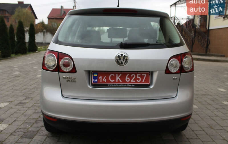 Хэтчбек Volkswagen Golf Plus 2008 в Львове