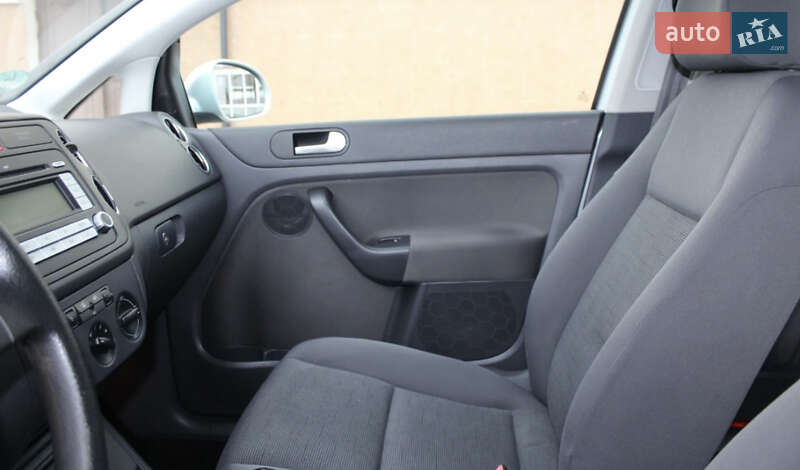 Хэтчбек Volkswagen Golf Plus 2008 в Львове