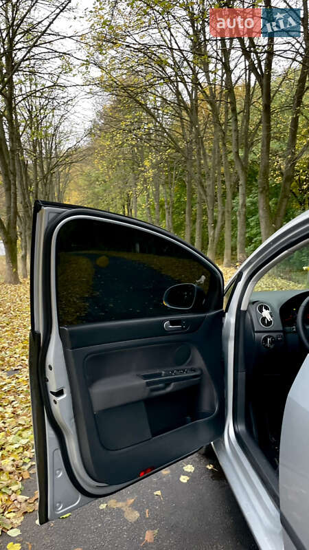 Хэтчбек Volkswagen Golf Plus 2005 в Хмельницком