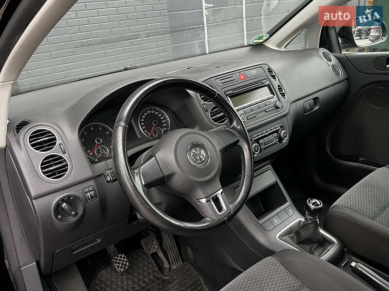 Хэтчбек Volkswagen Golf Plus 2009 в Луцке
