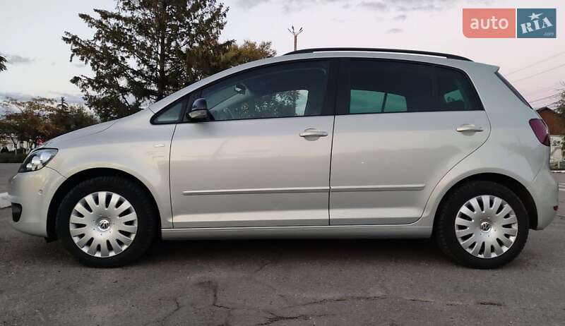 Хетчбек Volkswagen Golf Plus 2013 в Рені