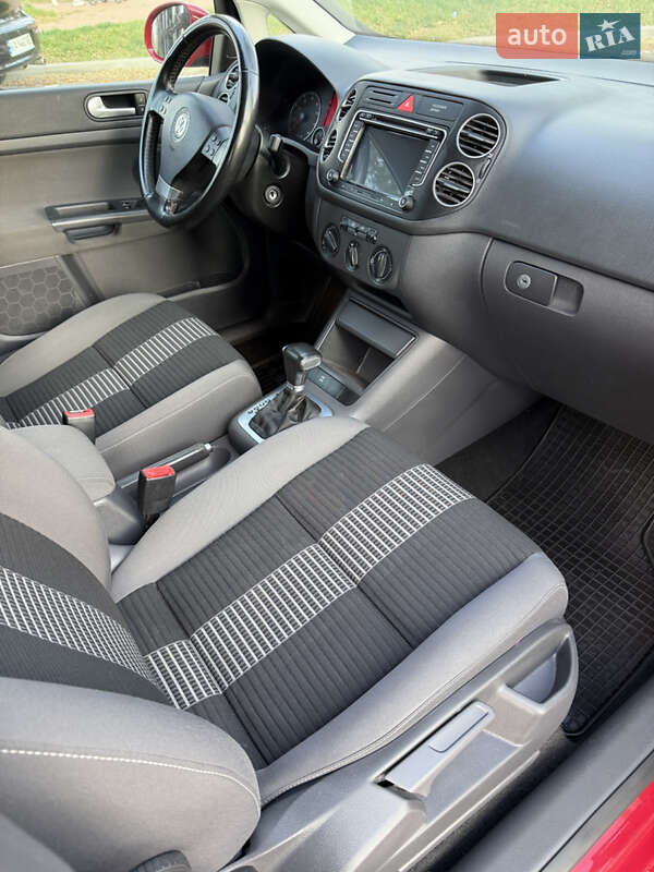 Хетчбек Volkswagen Golf Plus 2007 в Чернігові